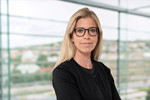 Dr. Julia Schäffler Dr. Julia Schäffler